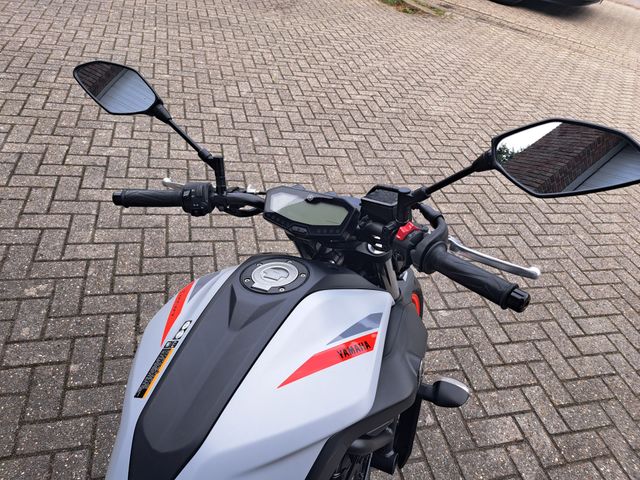 yamaha - mt-07-abs