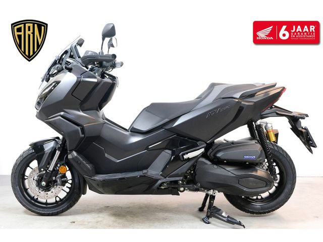 honda - adv-350