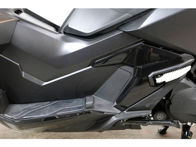 honda - adv-350
