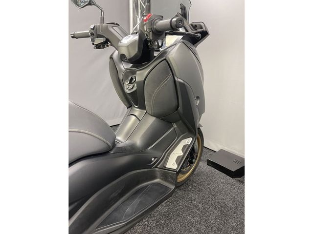 yamaha - x-max-400-tech-max