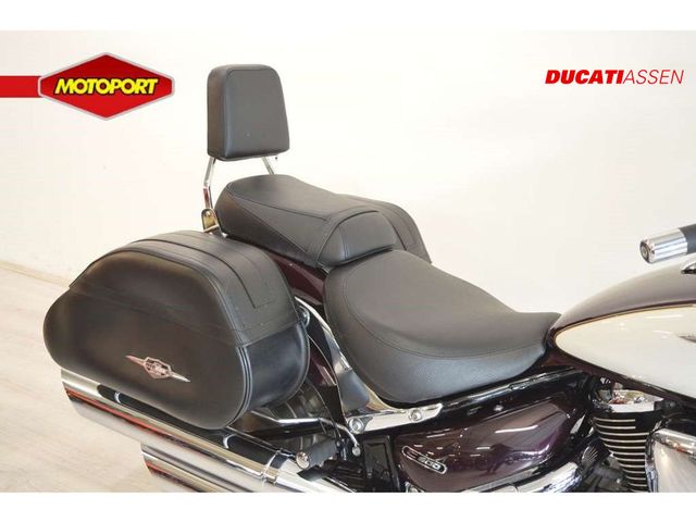 suzuki - 800-intruder