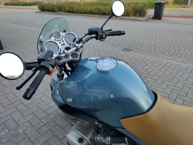 bmw - r-1150-r