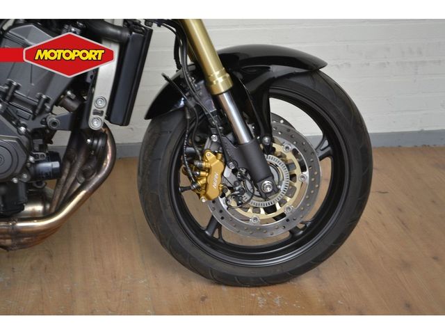 honda - cb-600-f-hornet-abs
