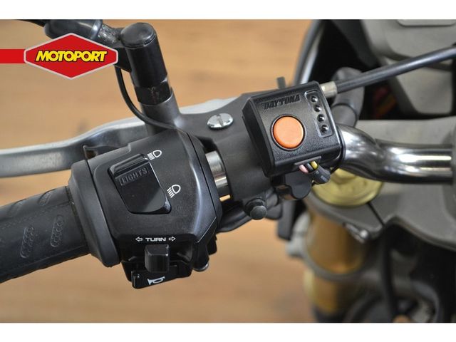 honda - cb-600-f-hornet-abs