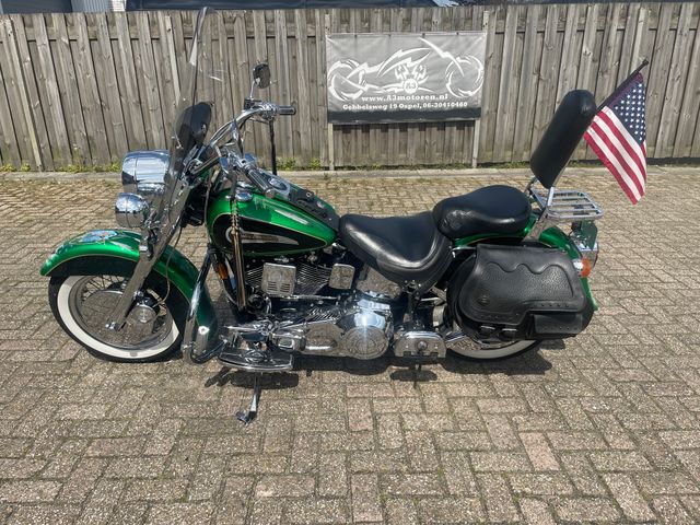 harley-davidson - heritage-softail-classic-flstc