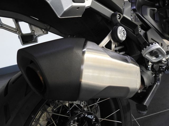 bmw - r-1300-gs-adventure