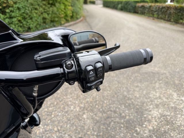 harley-davidson - street-glide-special-flhxs