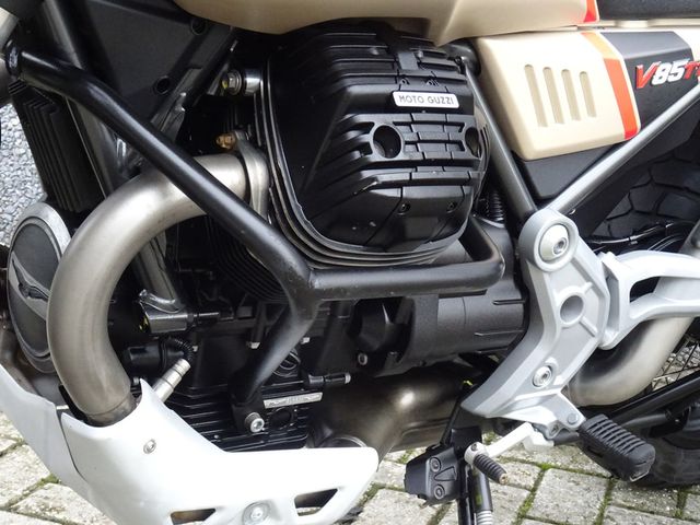moto-guzzi - v-85-tt-travel