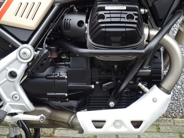 moto-guzzi - v-85-tt-travel