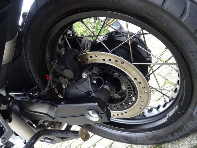 moto-guzzi - v-85-tt-travel