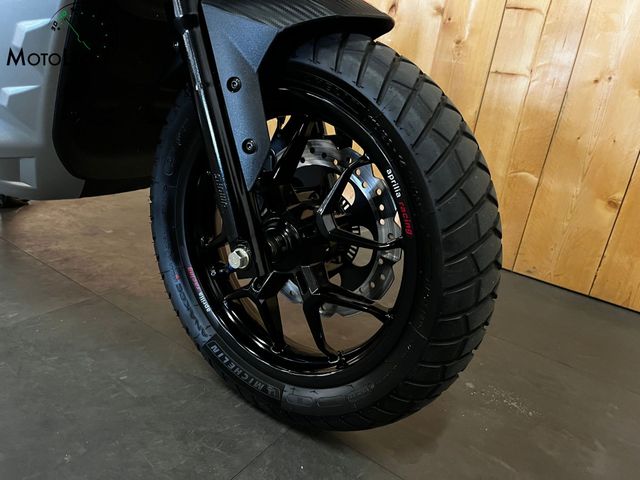 aprilia - sr-gt-200