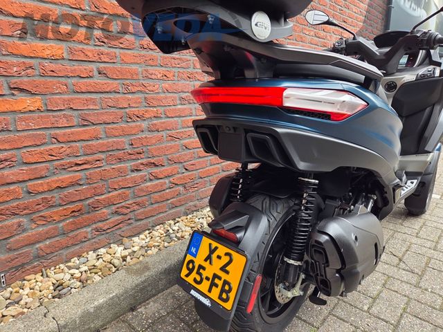 piaggio - mp3-530-hpe-advance-exlusive