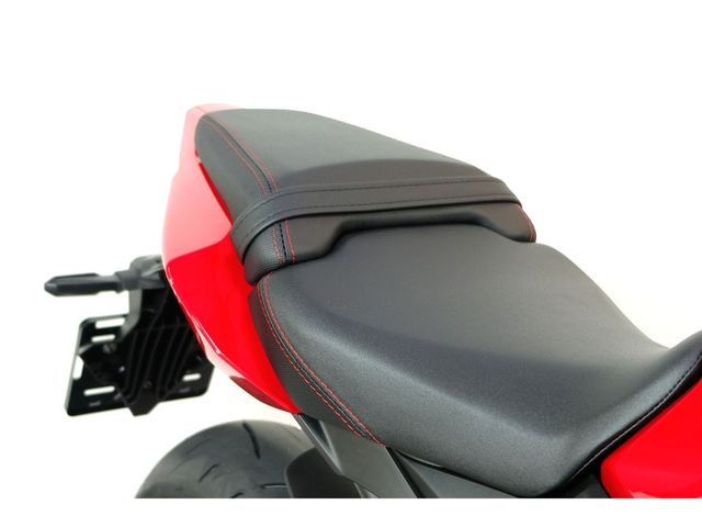 honda - cbr-650-r