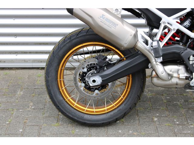 bmw - f-900-gs