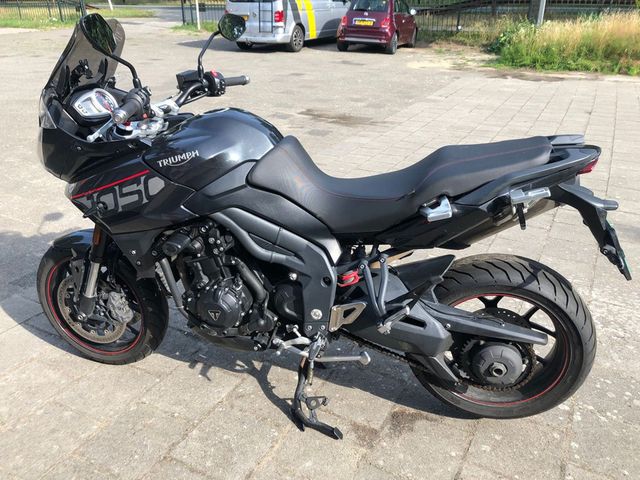 triumph - tiger-1050-sport