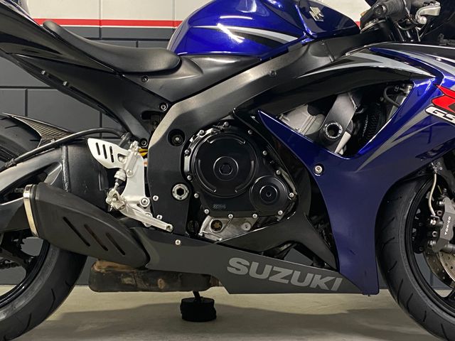 suzuki - gsx-r-750