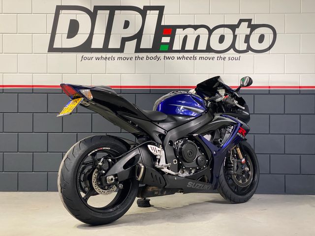 suzuki - gsx-r-750