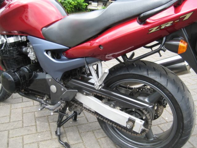kawasaki - zr-750