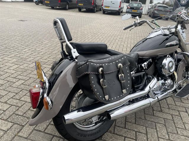 yamaha - xvs-650-dragstar