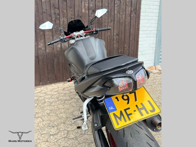 yamaha - fz-1