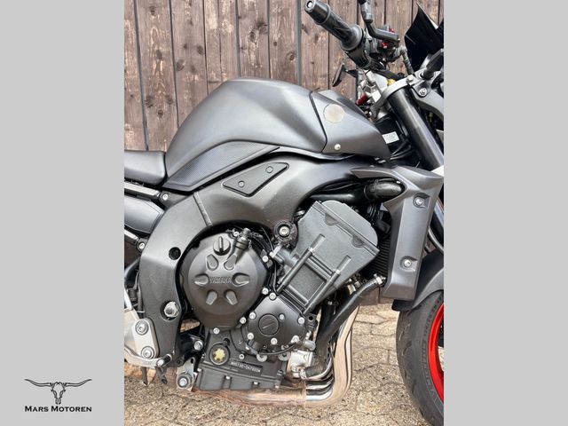 yamaha - fz-1