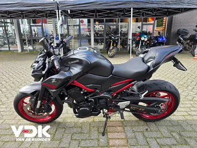 KAWASAKI Z900 PERFORMANCE – foto 3
