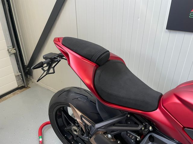 mv-agusta - f3-800-rr