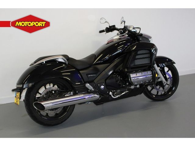 honda - f6-c-gl-1800-valkyrie