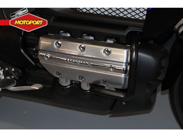 honda - f6-c-gl-1800-valkyrie