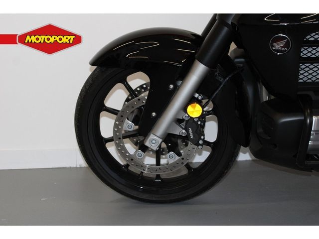 honda - f6-c-gl-1800-valkyrie