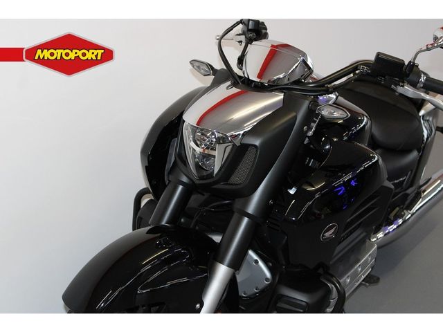 honda - f6-c-gl-1800-valkyrie