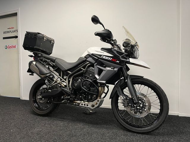 triumph - tiger-800-xcx