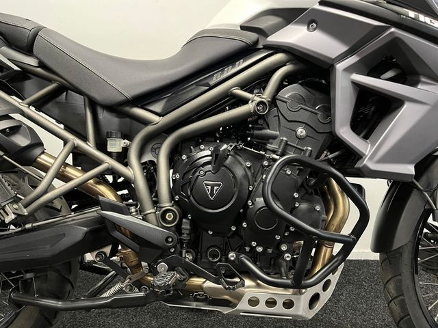 triumph - tiger-800-xcx