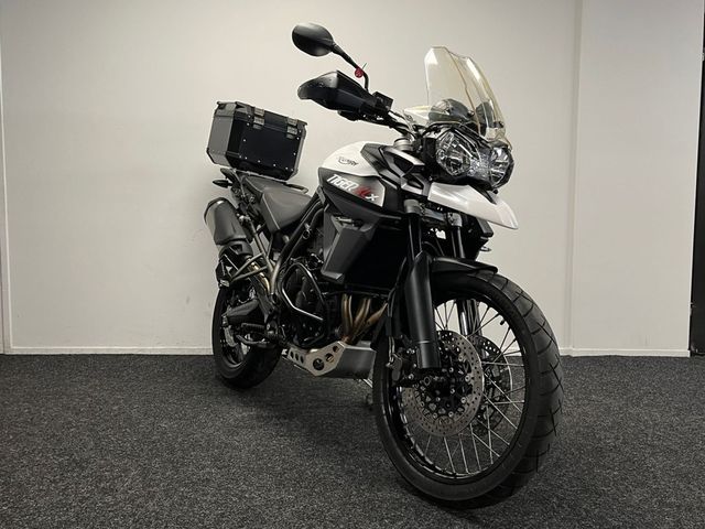 triumph - tiger-800-xcx