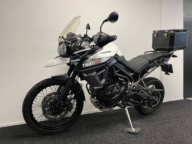 triumph - tiger-800-xcx
