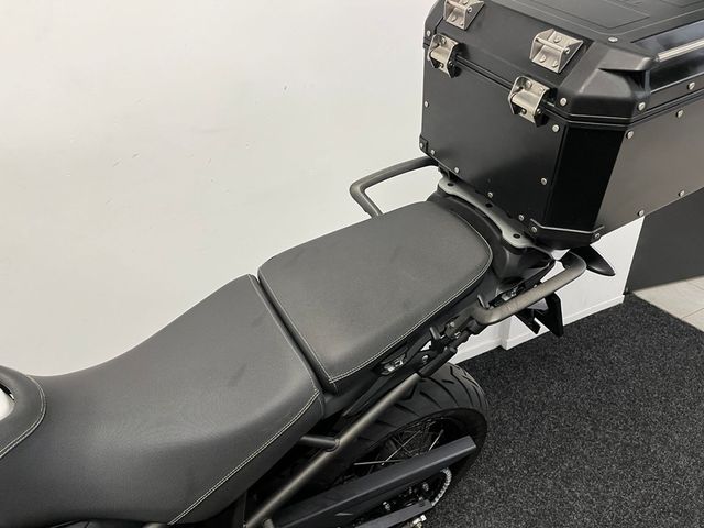 triumph - tiger-800-xcx