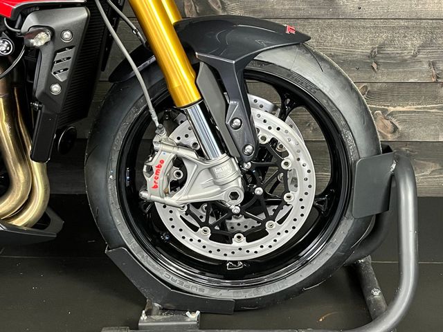 triumph - speed-triple-1200-rs