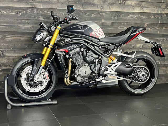 triumph - speed-triple-1200-rs