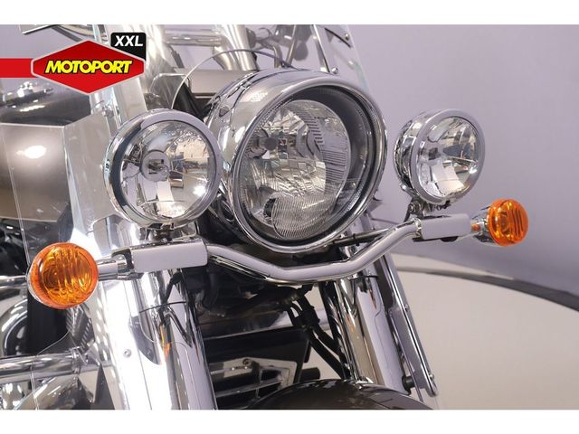 suzuki - c-1800-lc-intruder