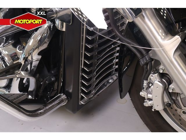 suzuki - c-1800-lc-intruder