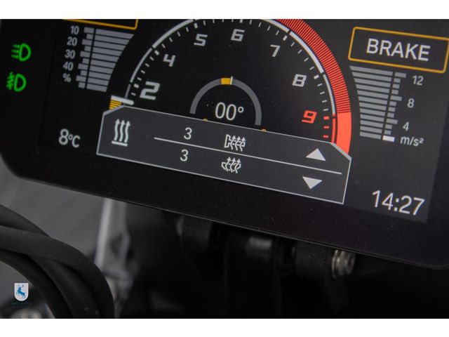 bmw - r-1300-gs-triple-black