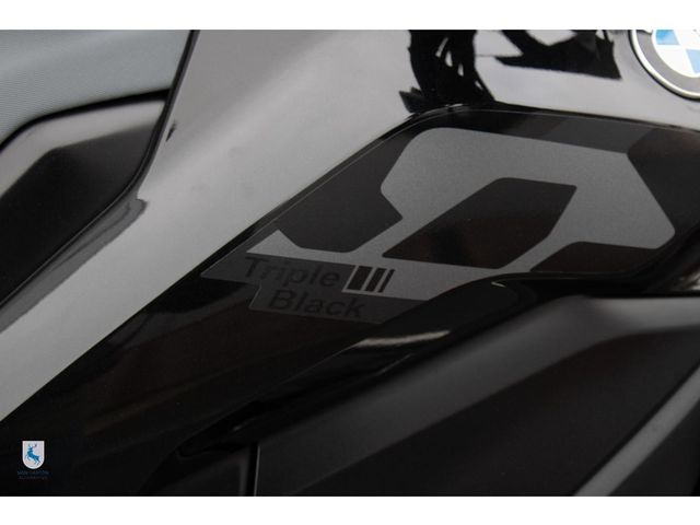 bmw - r-1300-gs-triple-black