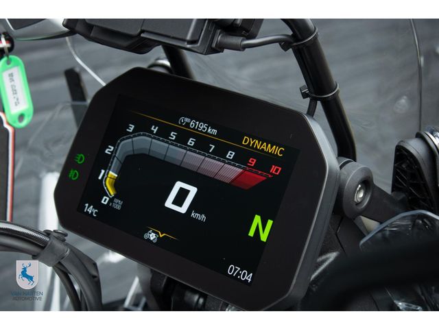 bmw - r-1300-gs-triple-black