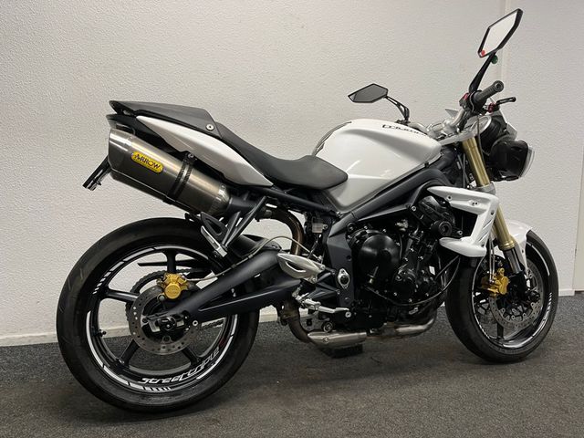 triumph - street-triple