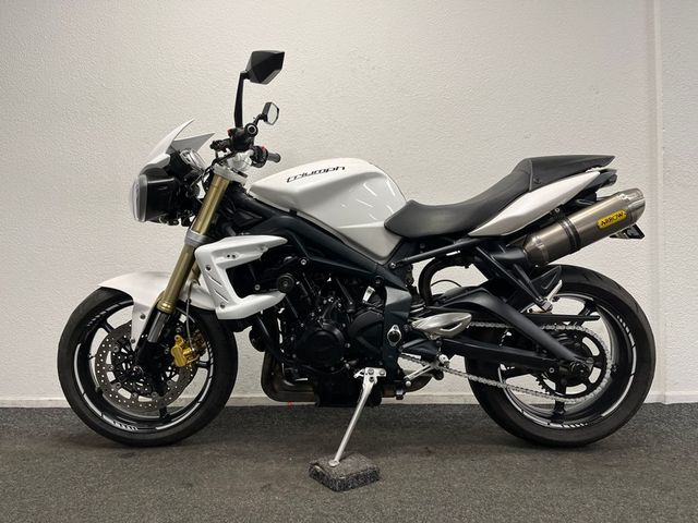 triumph - street-triple