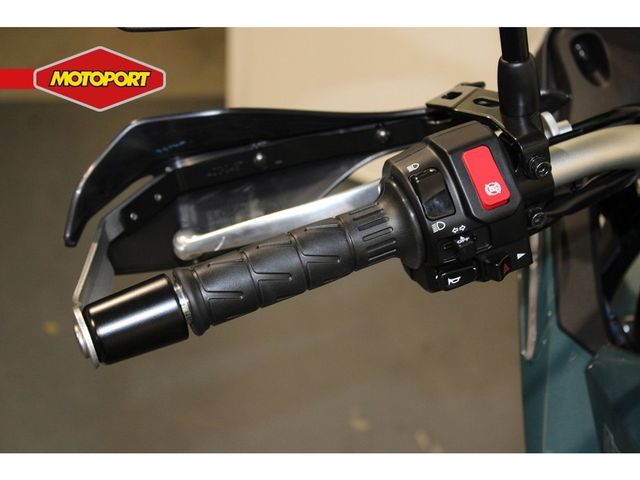 kawasaki - kle-500-se