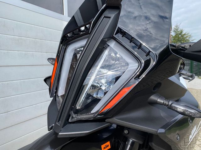 ktm - 890-smt