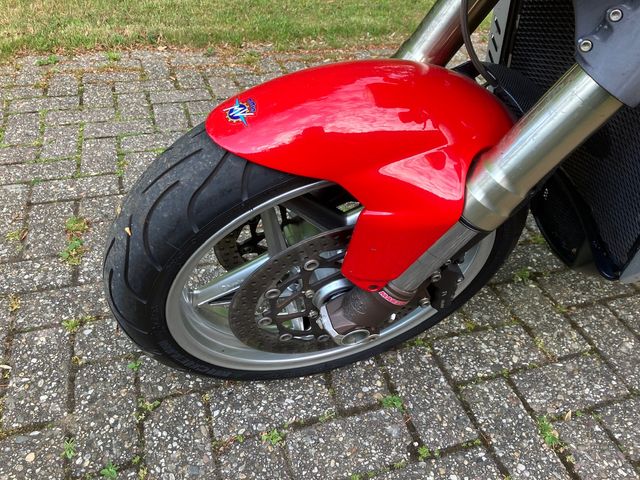 mv-agusta - brutale-750-s