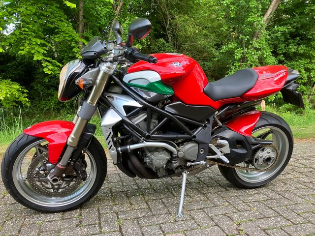mv-agusta - brutale-750-s