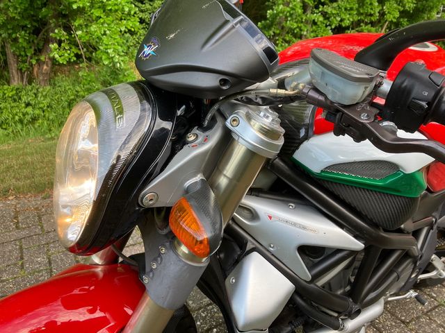 mv-agusta - brutale-750-s